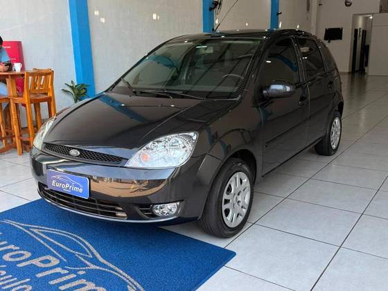 FORD FIESTA 1.0 MPI HATCH 8V FLEX 4P MANUAL FORD FIESTA 1.0 MPI HATCH 8V FLEX 4P MANUAL